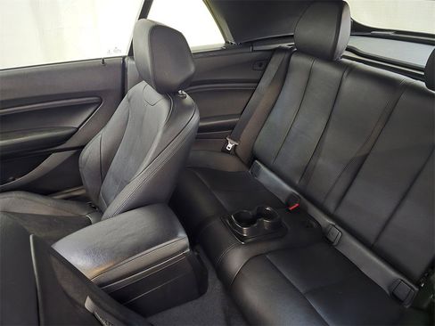 Used 2015 BMW 228i Convertible image 18