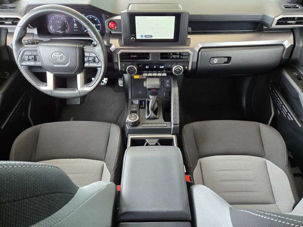 Used 2025 Toyota 4Runner TRD Sport AWD/4WD image 15