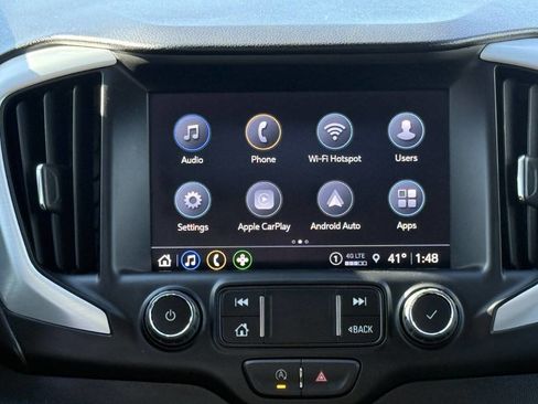 Used 2023 GMC Terrain SLT w/ Tech Package image 19