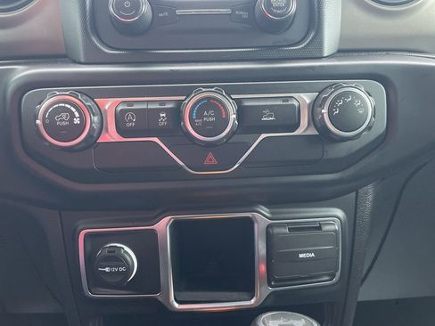 Used 2021 Jeep Wrangler Unlimited Sport image 28