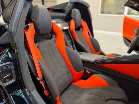 Used 2025 Chevrolet Corvette Z06 w/ Z07 Performance Package RWD image 39