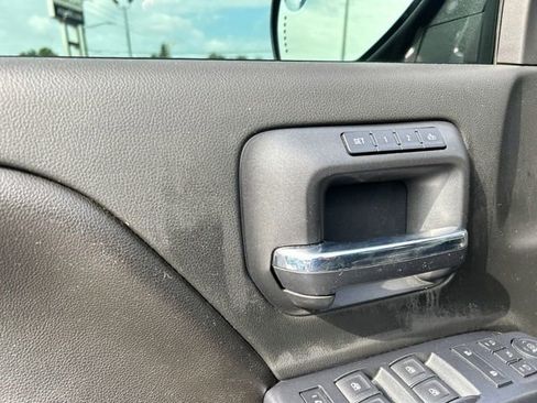 Used 2015 Chevrolet Silverado 1500 LTZ Z71 AWD/4WD image 27