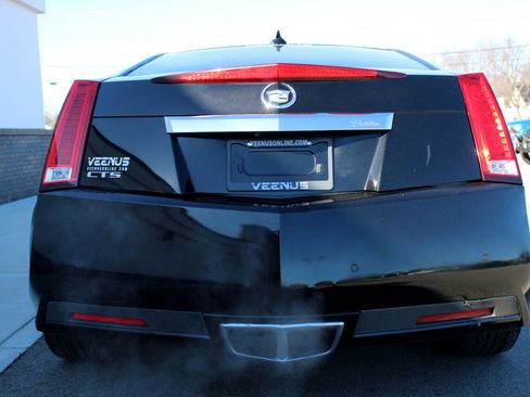 Used 2012 Cadillac CTS Performance w/ Performance Luxury Package image 5