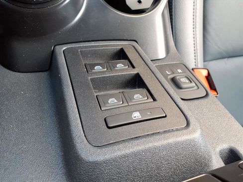 Used 2024 Ford Bronco Outer Banks image 24