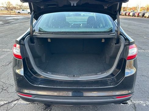 Used 2013 Ford Fusion SE image 15