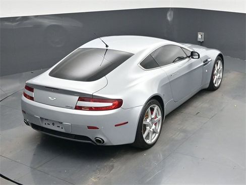 Used 2007 Aston Martin V8 Vantage Coupe image 35