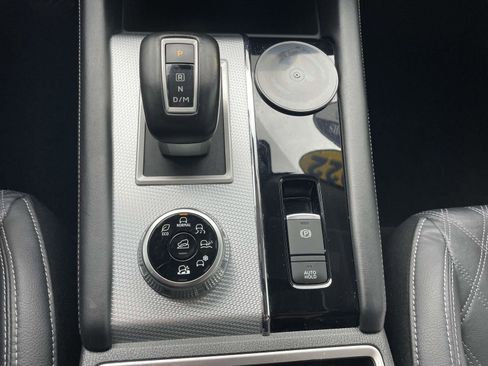 Used 2022 Mitsubishi Outlander SEL image 24