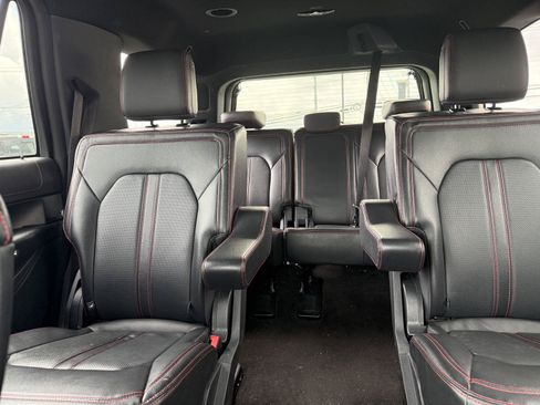 Used 2023 Ford Expedition Limited AWD/4WD image 24
