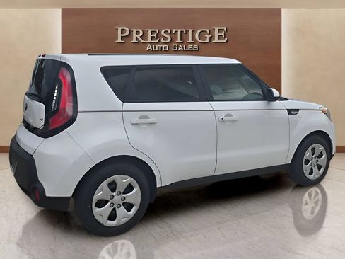Used 2014 Kia Soul FWD image 6