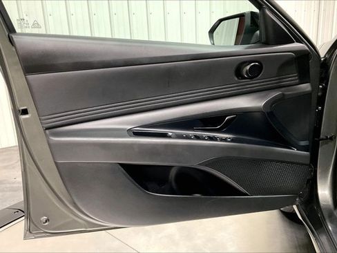 Used 2026 Hyundai Elantra Sport FWD image 22