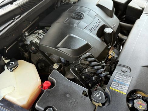 Used 2007 Buick Lucerne CXL w/ Luxury Package image 6