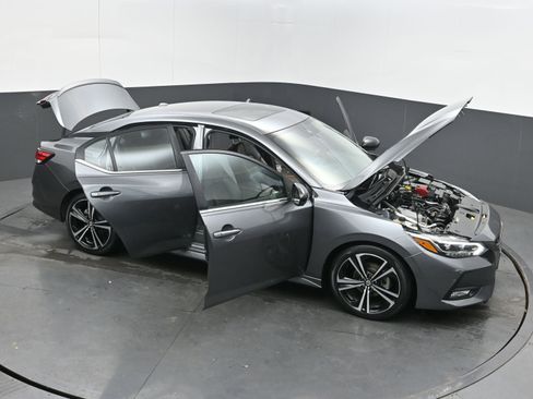 Used 2022 Nissan Sentra SR w/ Trunk Package image 40