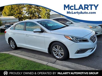Used 2015 Hyundai Sonata SE w/ Option Group 09