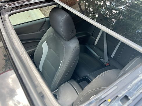 Used 2023 Chevrolet Camaro LT w/ RS Package image 20