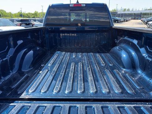 Used 2022 RAM 1500 Big Horn AWD/4WD image 8