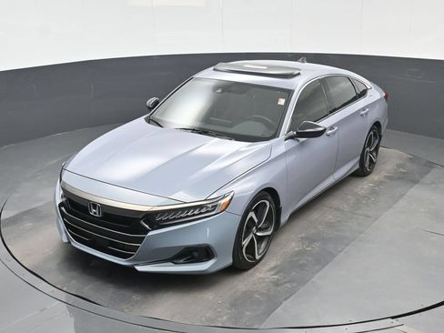 Used 2022 Honda Accord Sport image 16