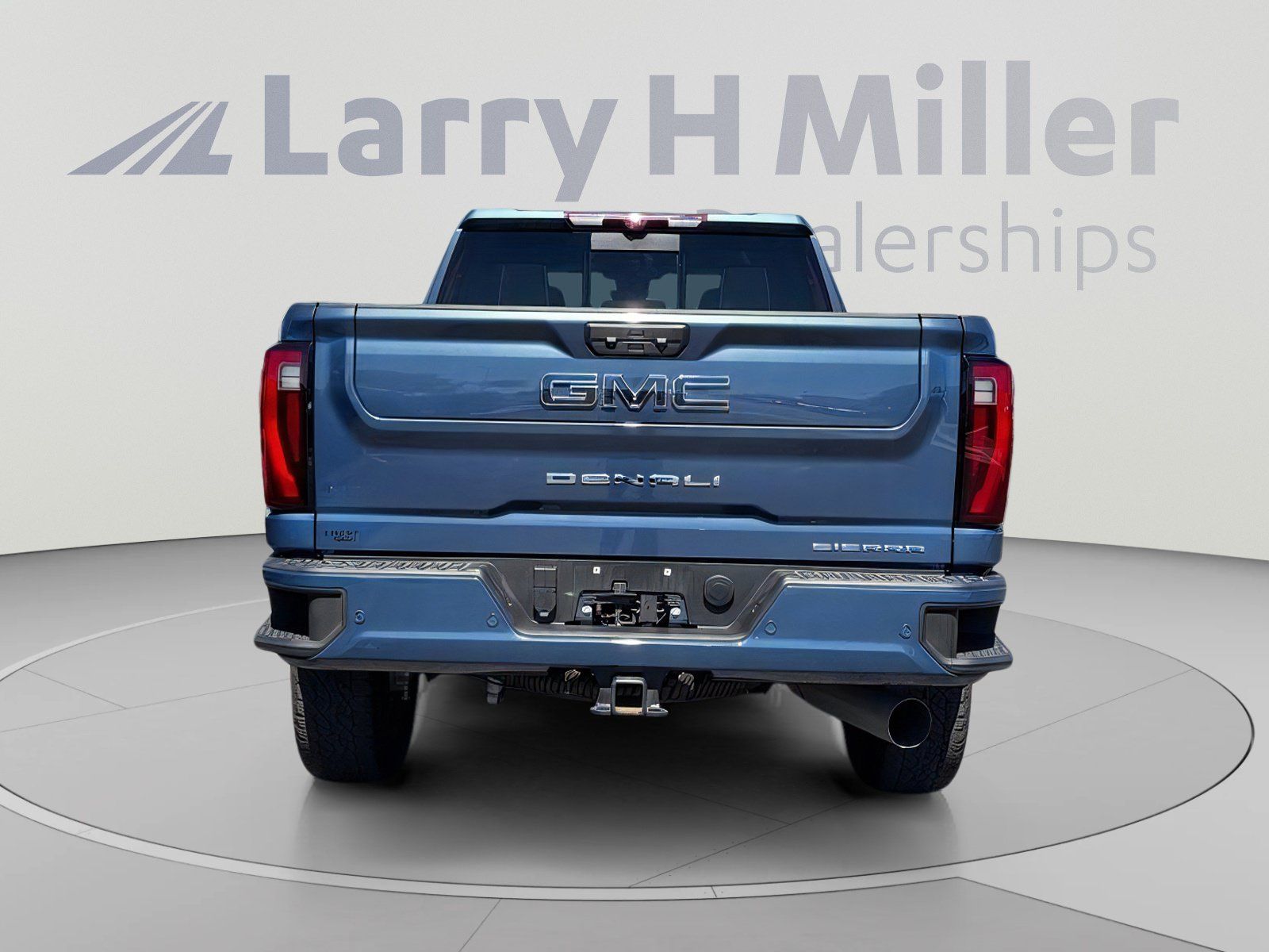 Used 2026 GMC Sierra 2500 Denali Ultimate w/ Max Trailering Package AWD/4WD image 6