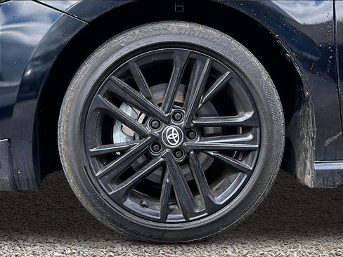 Used 2025 Toyota Camry SE FWD image 8