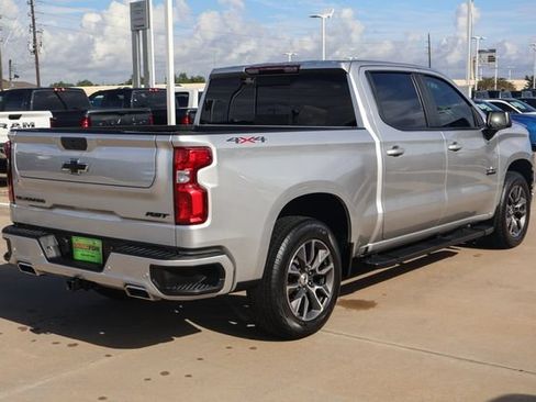 Used 2022 Chevrolet Silverado 1500 RST w/ Convenience Package II AWD/4WD image 6