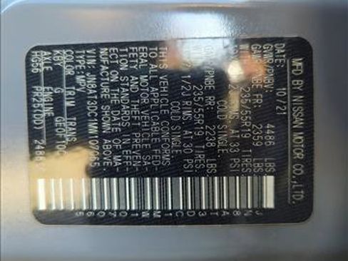 Used 2021 Nissan Rogue Platinum image 27