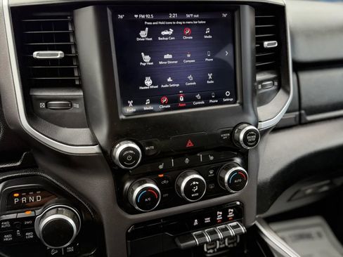 Used 2020 RAM 1500 Big Horn AWD/4WD image 25