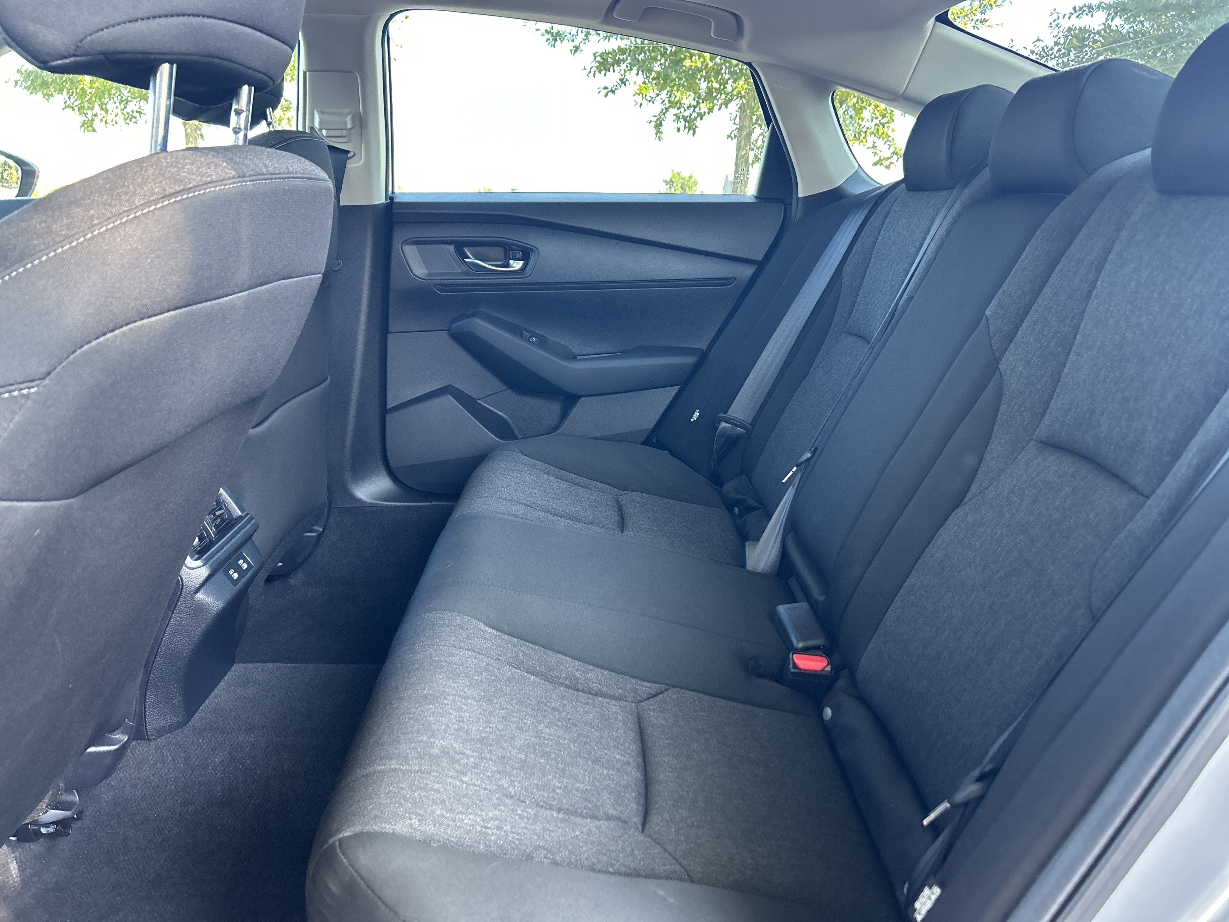 Used 2025 Honda Accord SE image 26