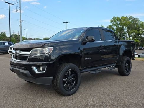 Used 2020 Chevrolet Colorado W/T w/ WT Convenience Package AWD/4WD image 7