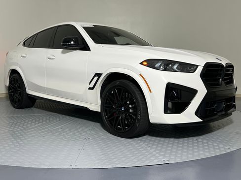 Used 2024 BMW X6 M Competition w/ Executive Package image 6