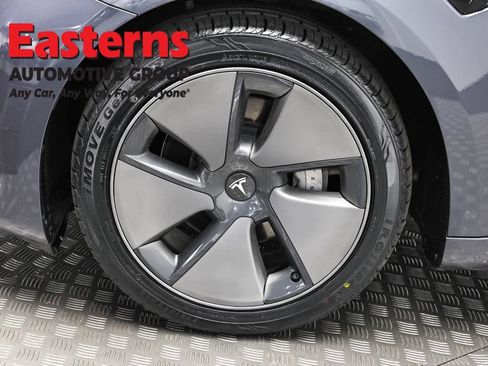 Used 2023 Tesla Model 3 Standard Range RWD image 27