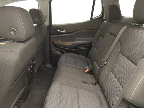 Used 2020 GMC Acadia SLE w/ Driver Convenience Package FWD image 18