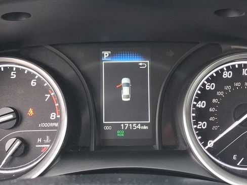 Used 2023 Toyota Camry LE image 20