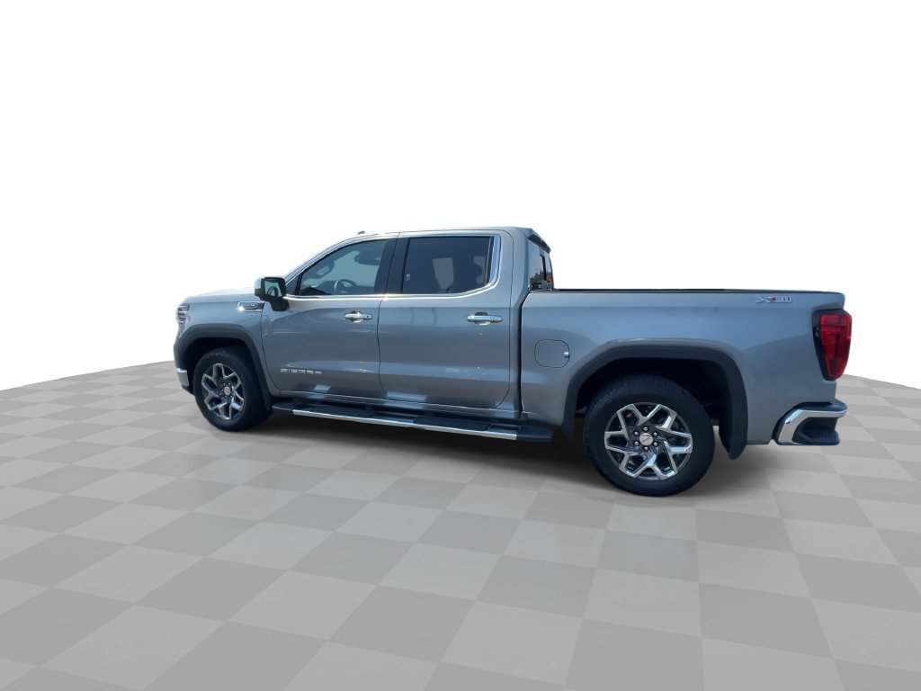 Used 2024 GMC Sierra 1500 SLT w/ SLT Premium Plus Package AWD/4WD image 5