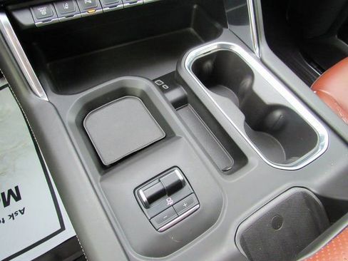 Used 2024 GMC Sierra 2500 Denali Ultimate image 23