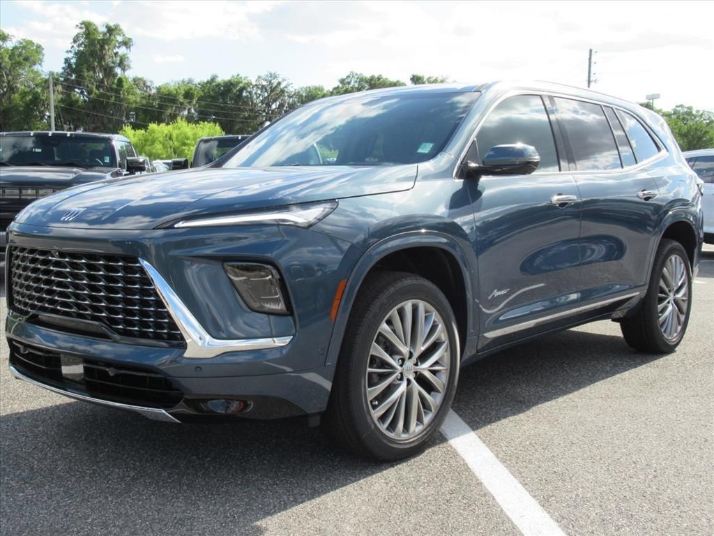 New 2026 Buick Enclave Avenir w/ Super Cruise Package FWD image 3