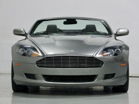 Used 2008 Aston Martin DB9 Volante RWD image 11