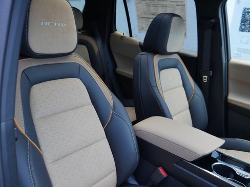 New 2026 Chevrolet Equinox ACTIV w/ Convenience Package III image 23