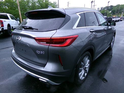 Used 2019 INFINITI QX50 Essential w/ Premium Heat Package AWD/4WD image 9