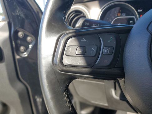 Certified 2020 Jeep Wrangler Sport S image 28