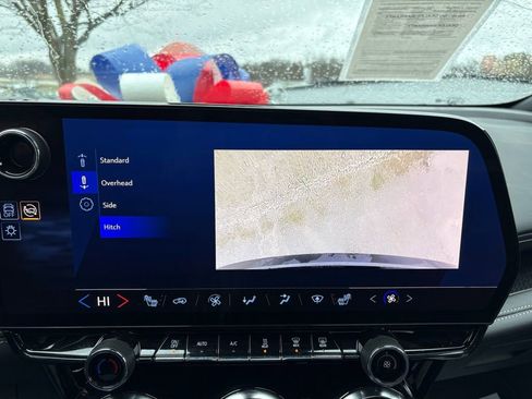 Used 2024 Chevrolet Blazer EV LT image 45