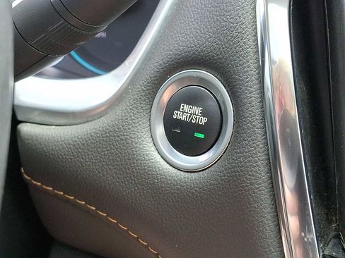 Used 2020 Chevrolet Traverse LT w/ LT Premium Package image 24