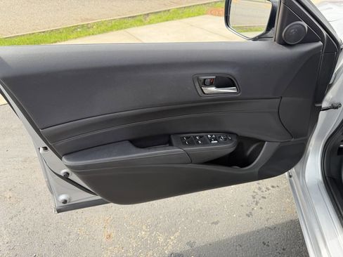 Used 2014 Acura ILX FWD image 11