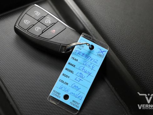 Used 2024 Chevrolet Silverado 1500 LT image 12