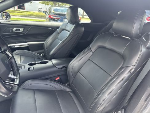 Used 2025 Ford Mustang Premium RWD image 14