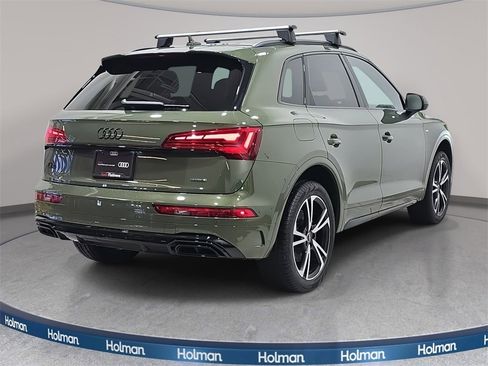 Certified 2025 Audi Q5 2.0T Premium Plus w/ Premium Plus Package image 5