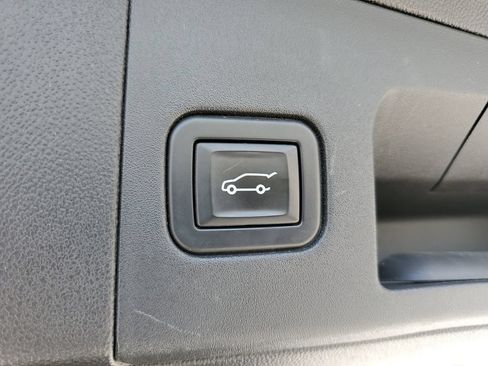 Used 2020 Cadillac XT5 Sportv AWD/4WD image 14