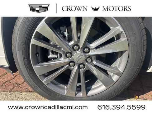 New 2025 Cadillac XT6 Premium Luxury image 4