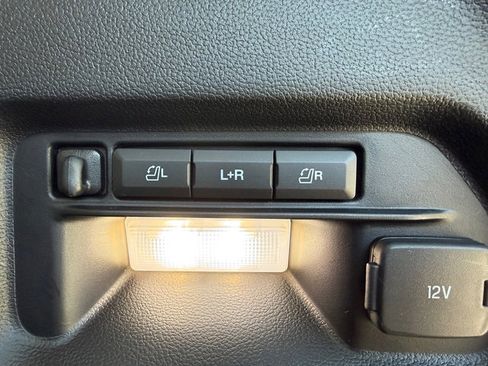 Used 2020 Ford Explorer Limited image 20