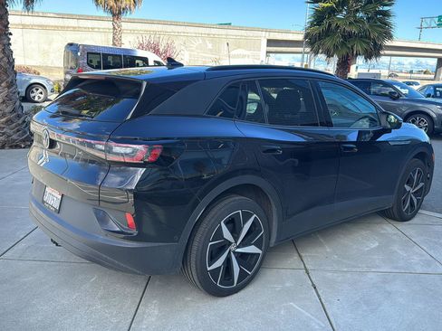 Used 2023 Volkswagen ID.4 Pro S image 6