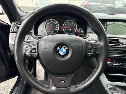 Used 2013 BMW M5 RWD image 20