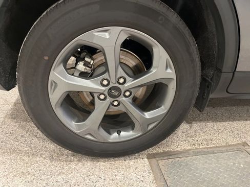 Used 2025 Ford Escape ST-Line image 6